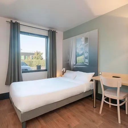 Zenith 3* Pau